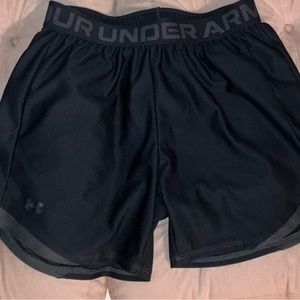 Black under armor shorts woman’s XS